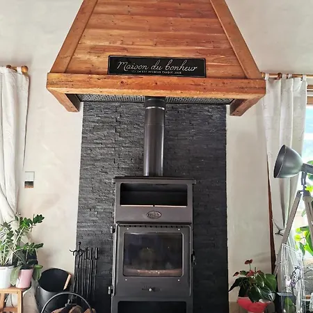 샬레 Chalet Jacuzzi, Sauna Proche Courchevel 8/10 Pers Bozel